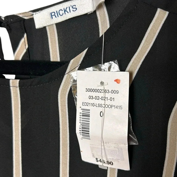 Ricki s Y2K, NWT,Striped black and white blouse.
sheer,elastic cuffs,academia - Picture 3 of 15